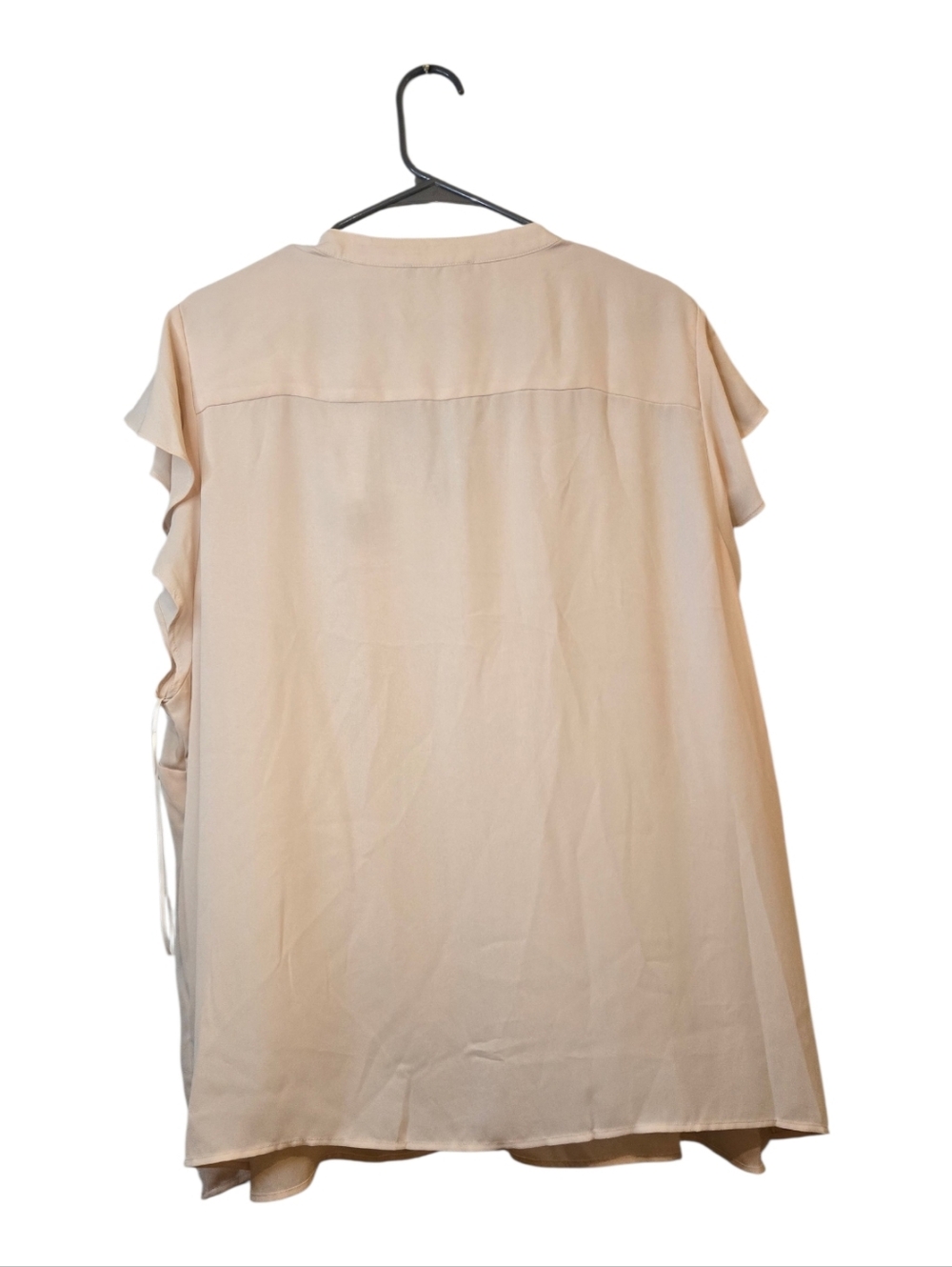 T Tahari Women's Ruffled V-Neck Button Front Top - Cream Plus Size 3X Romantic - Picture 6 of 10